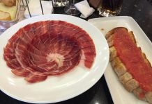 IN UNA GASTRONOMIA IN DIFFICOLTÀ, C’È UN MODELLO CHE FUNZIONA: IL JAMON IBERICO E IL WAGYU GIAPPONESE. MA ANCHE LORO HANNO QUALCHE PROBLEMA jamon iberico